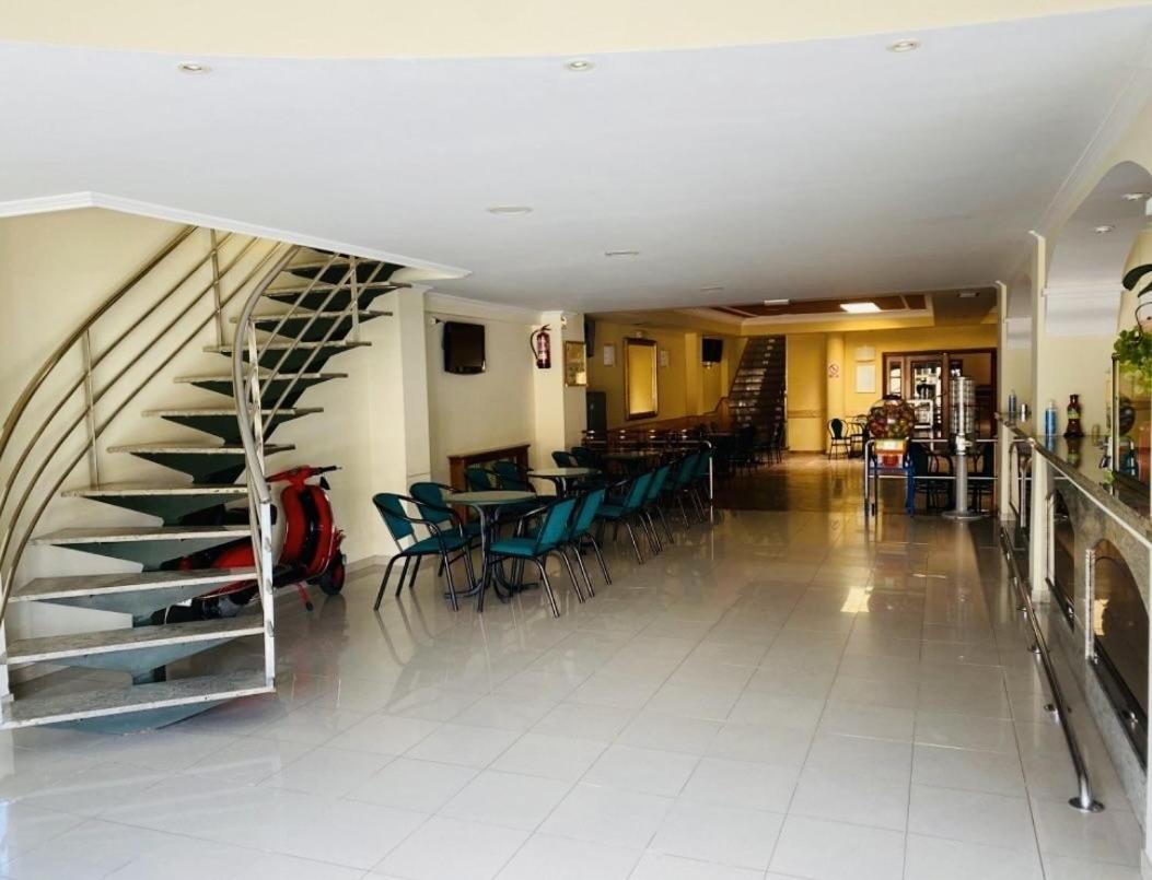 Hotel Hermida 5000 فيلانويفا دي أروسا المظهر الخارجي الصورة